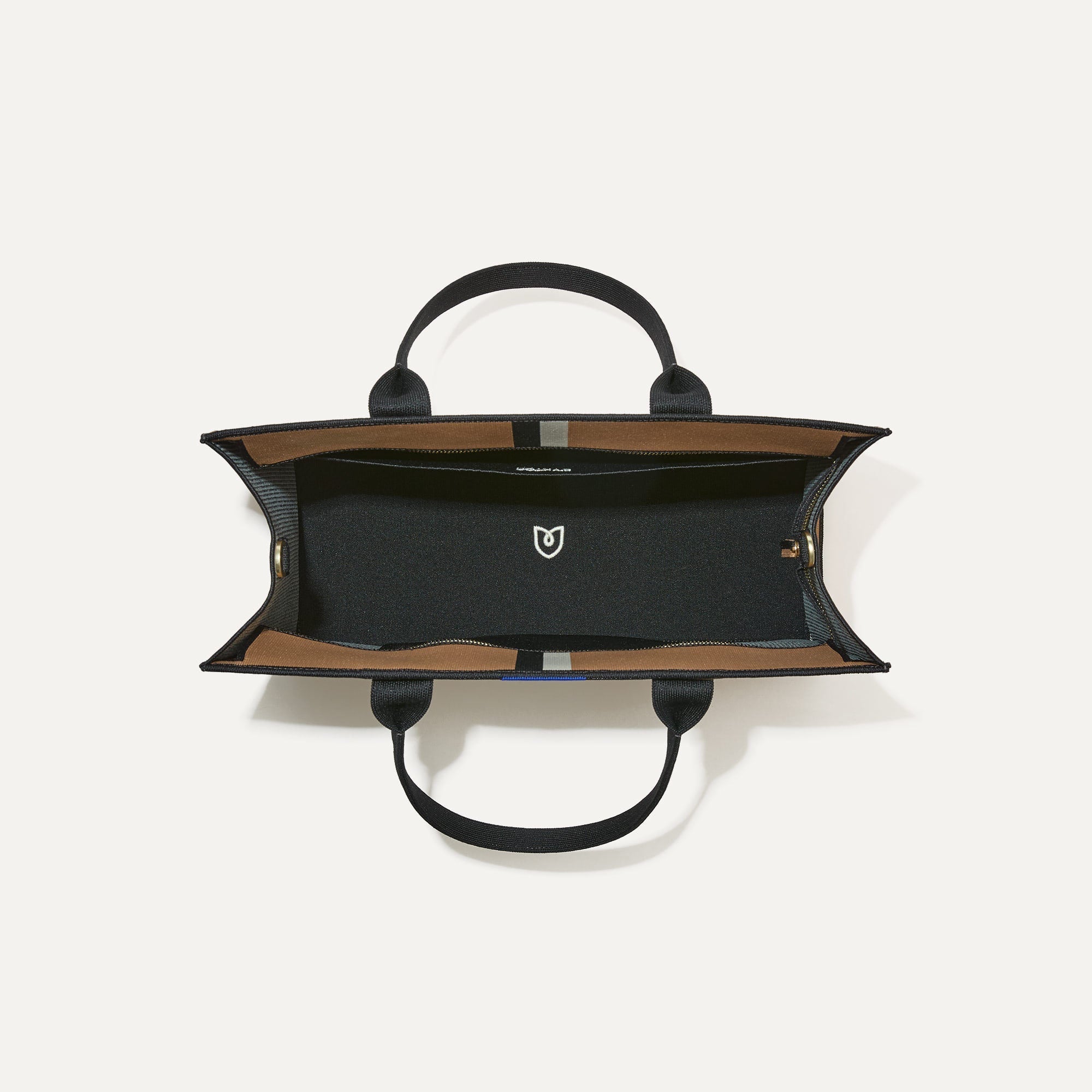 162_ClassicTote_GrandPiano_Overhead_0667.jpg
