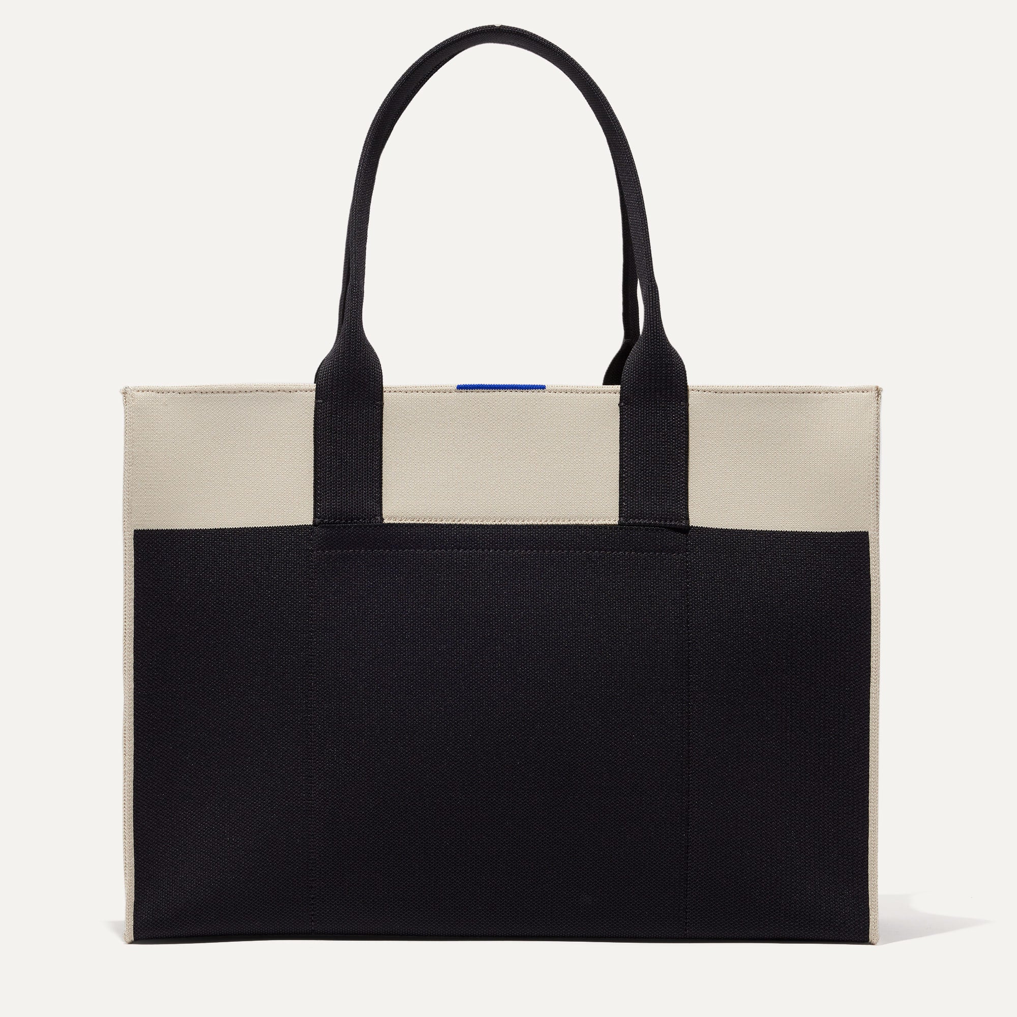 162_ClassicTote_Luna_Front5293_38cdda59-9059-48f2-9f1a-ab4fc114a139.jpg