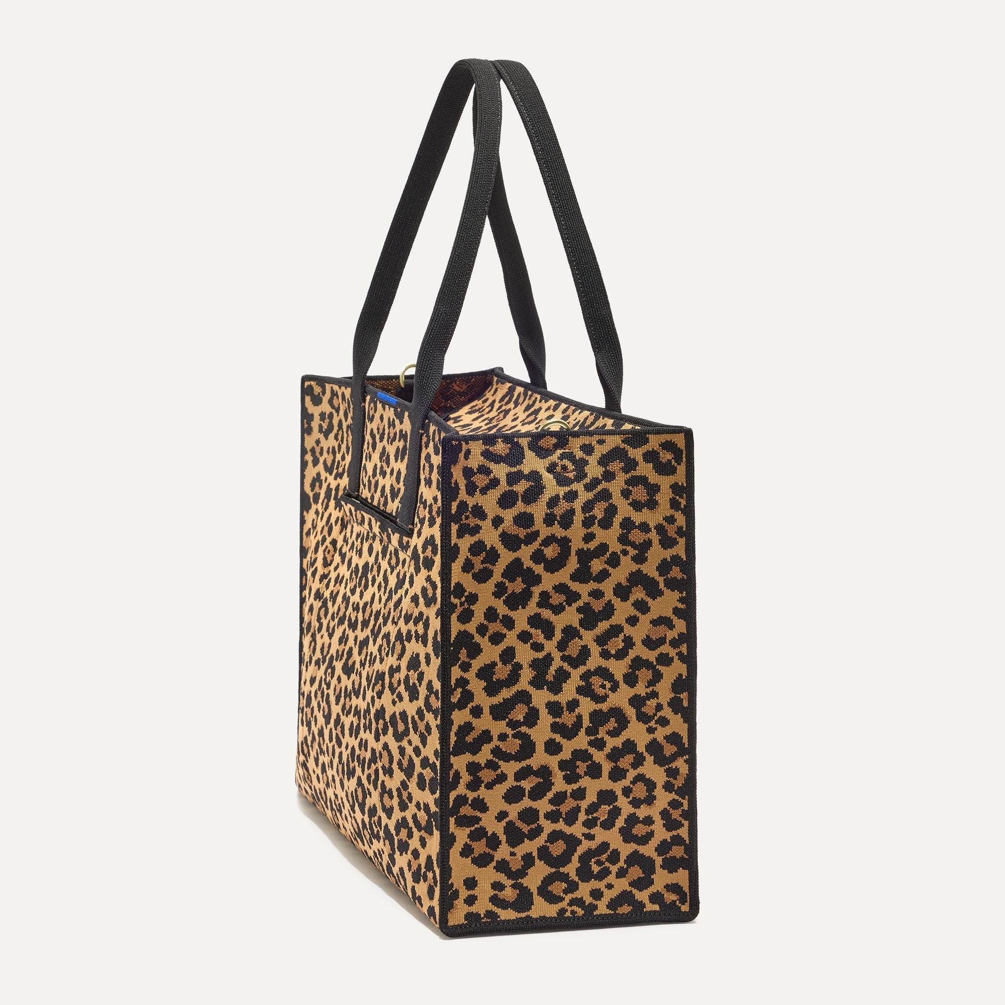 162_ClassicTote_ToastyCat_45_Degree_5554.jpg