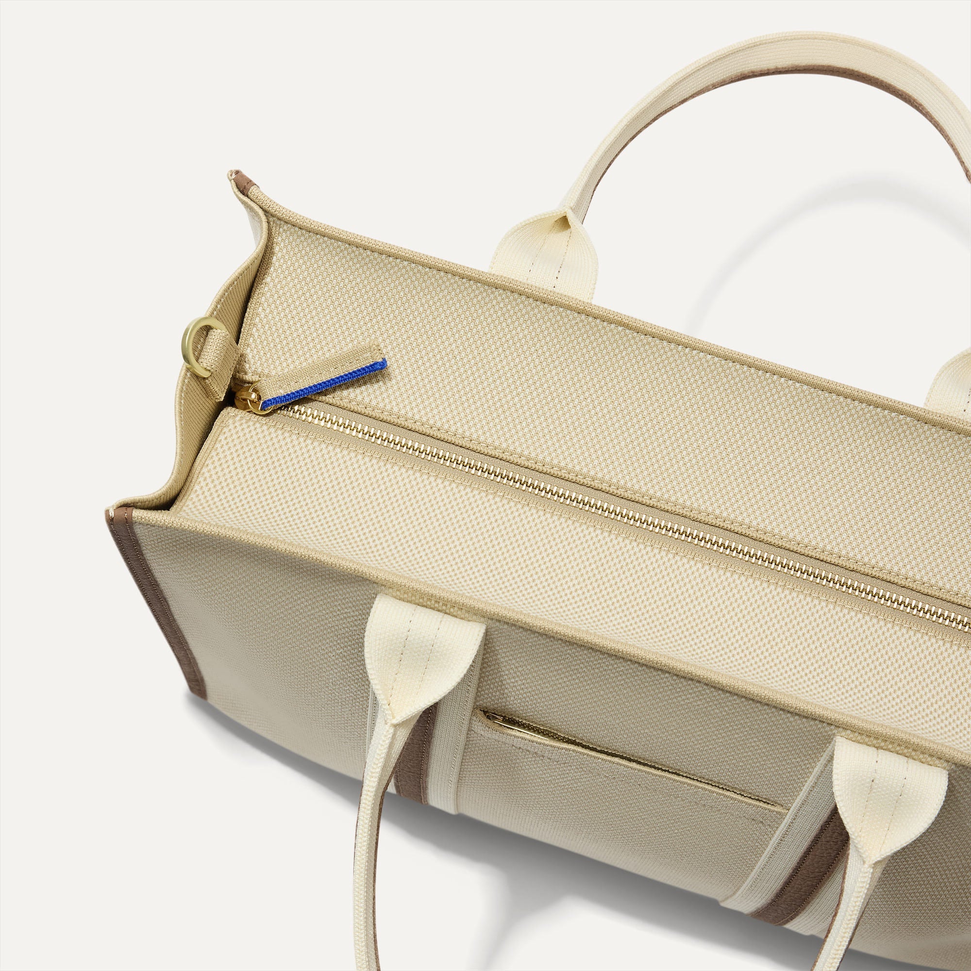 162_Classic_Tote_Buttercream_Top_Zipper_5446_1.jpg