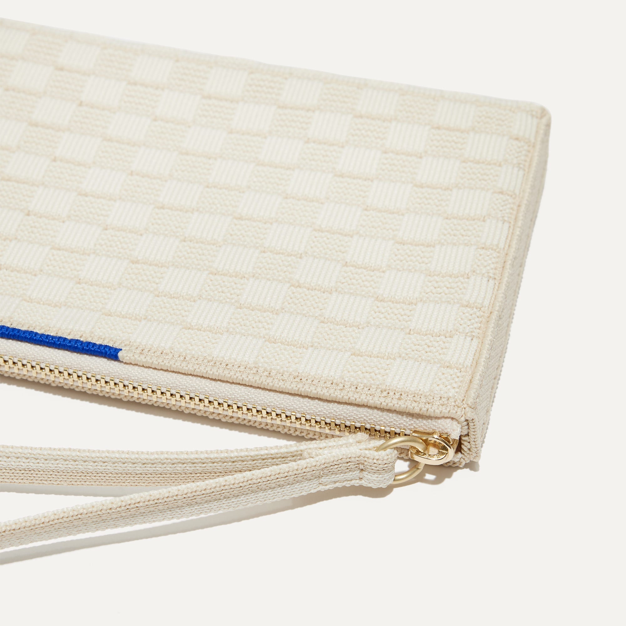164_WalletWristlet_VanillaBasketweave_Hardware_60b1fa22-b38f-4004-bd1e-824a88970770.jpg