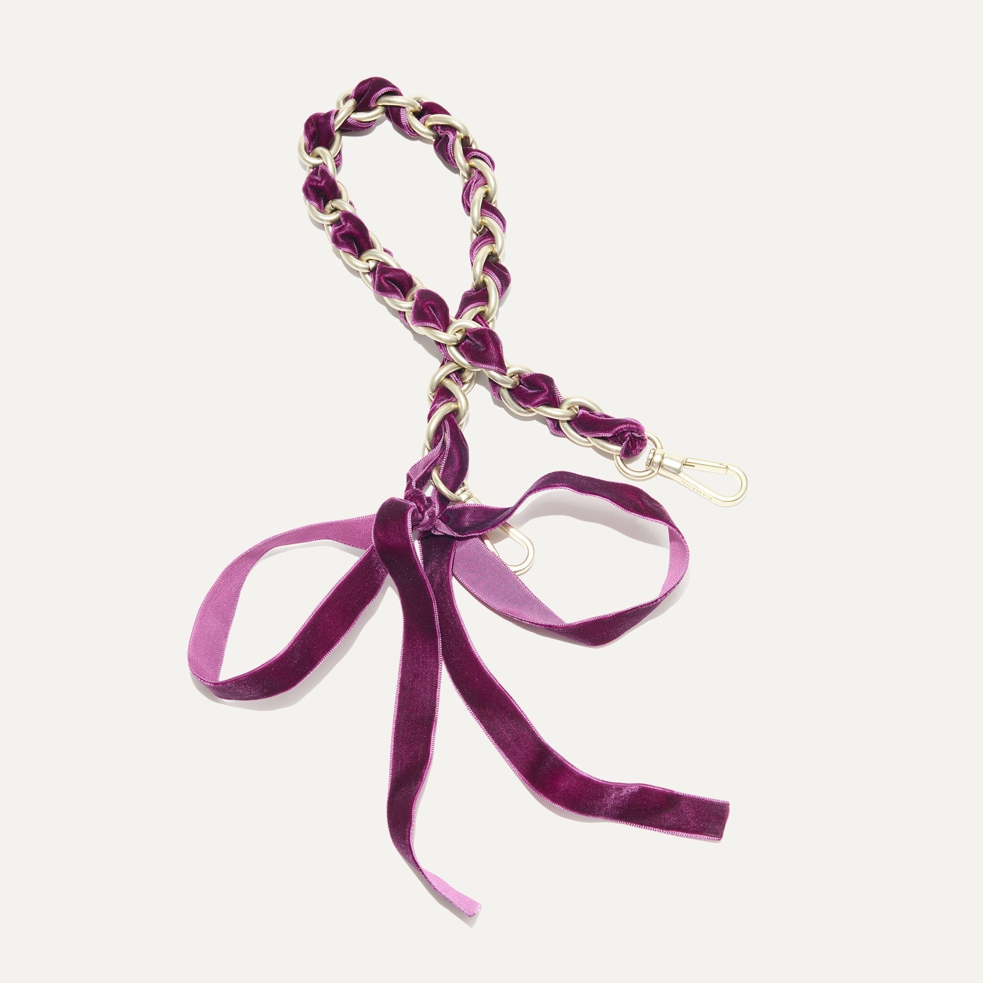 187_ShoulderStrap_VelvetPlumChain_Chain_7144_db2c8223-1344-484f-bc61-985b12dbd4cd.jpg