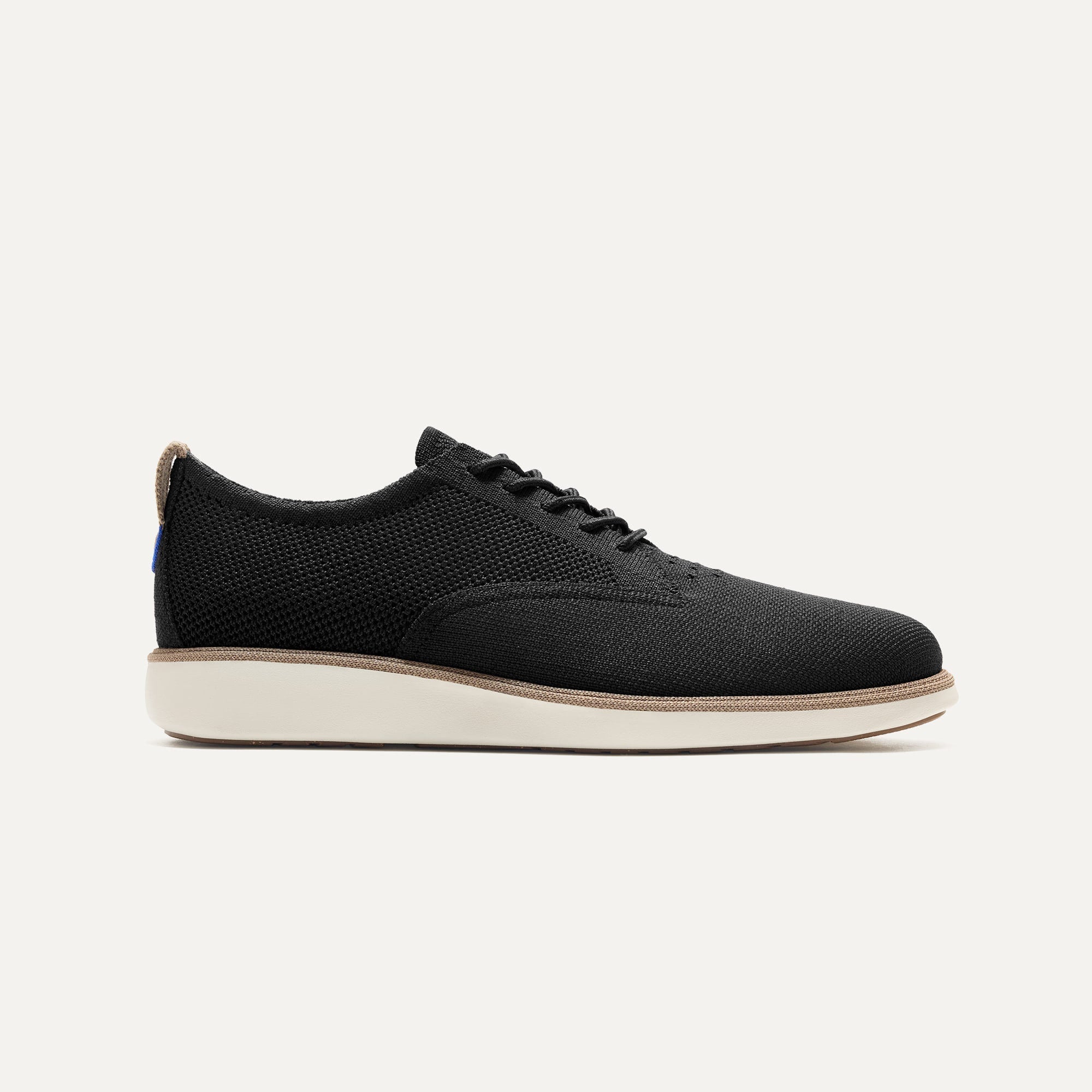 204_Oxford_Black_Side_0132_b1a94799-58d7-47fb-b605-05146f449718.jpg