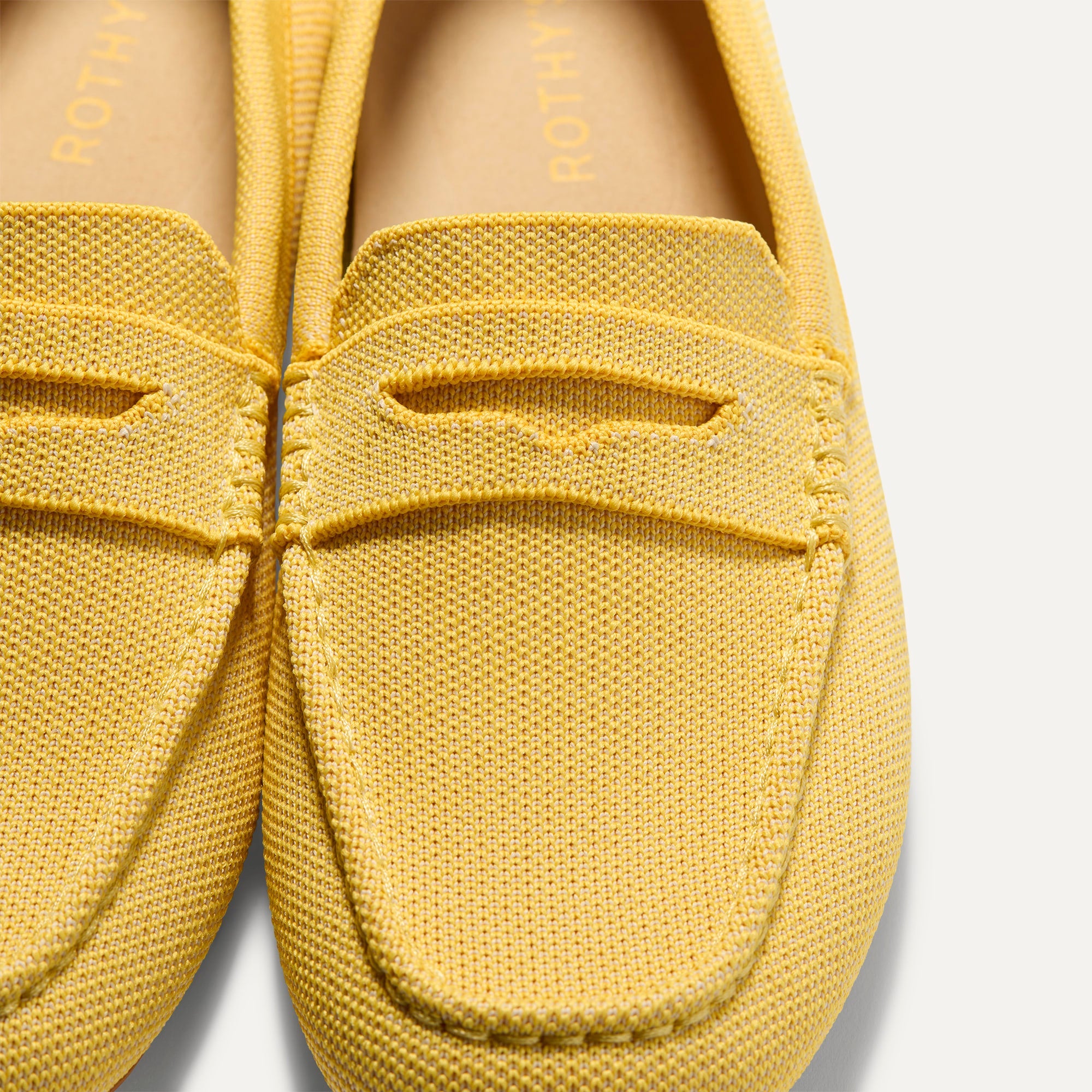303_DailyDriver_SunwashedYellow_Toedetail_Macro_4554.jpg
