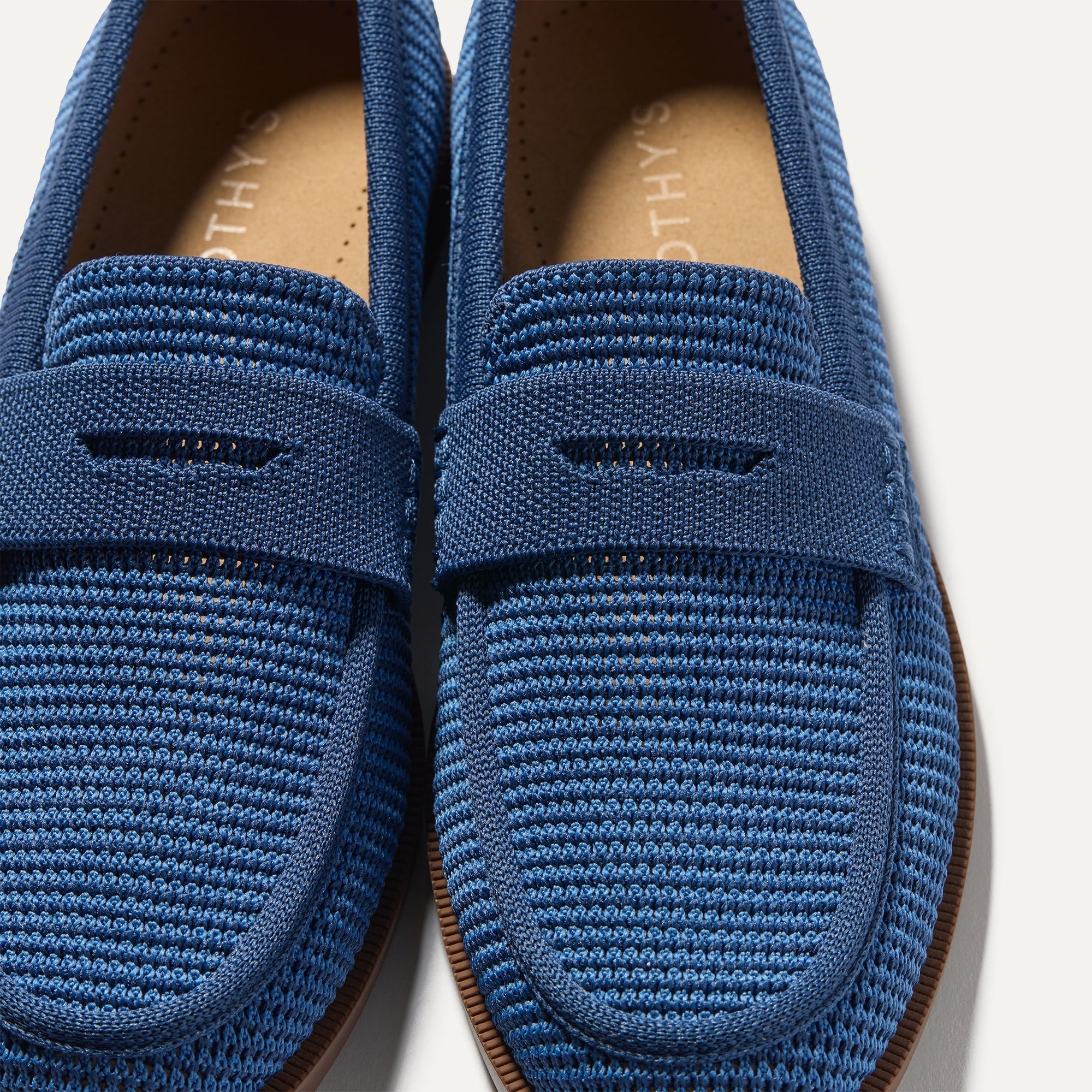 359_Penny_Loafer_Blue_Ra_a-Knit_Toe_detail_Macro_5578.jpg