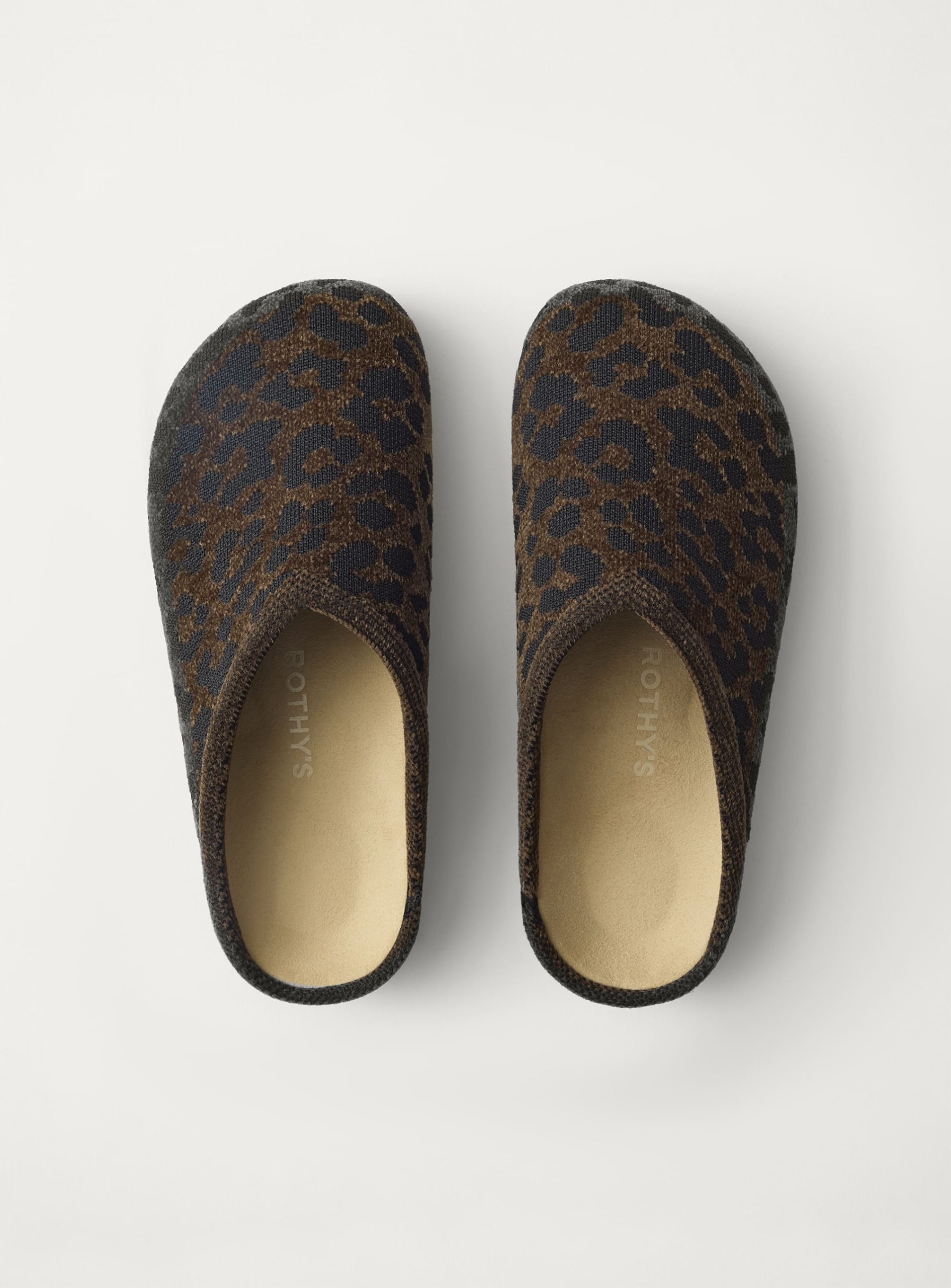 406_ReVelvetCasualClog_ReVelvetCheetah_PrimaryOverhead_9000_shop_9a6b9f7b-5bda-4001-b3e0-0f3ffda0d53e.jpg