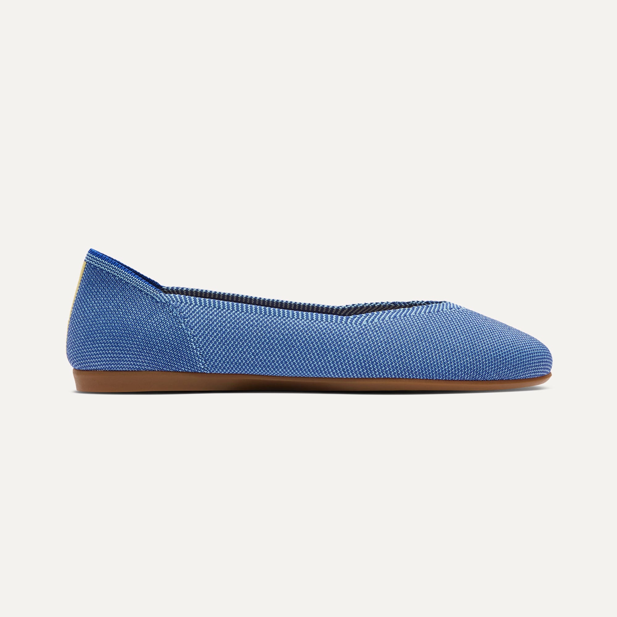 441_DailyFlat_ClearBlue_Side_8679.jpg