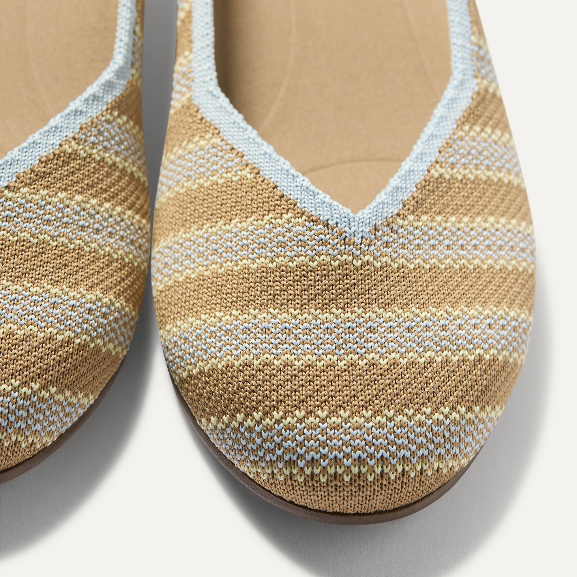 441_Daily_Flat_Terra_Stripe_Toe_detailMacro_2223.jpg