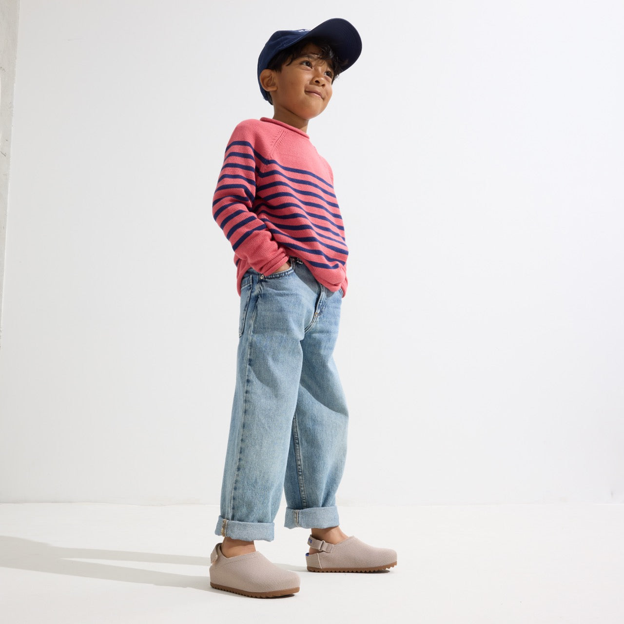 443_KidsClogU-TopLine_Dove_OnFigure_0541Large.jpg