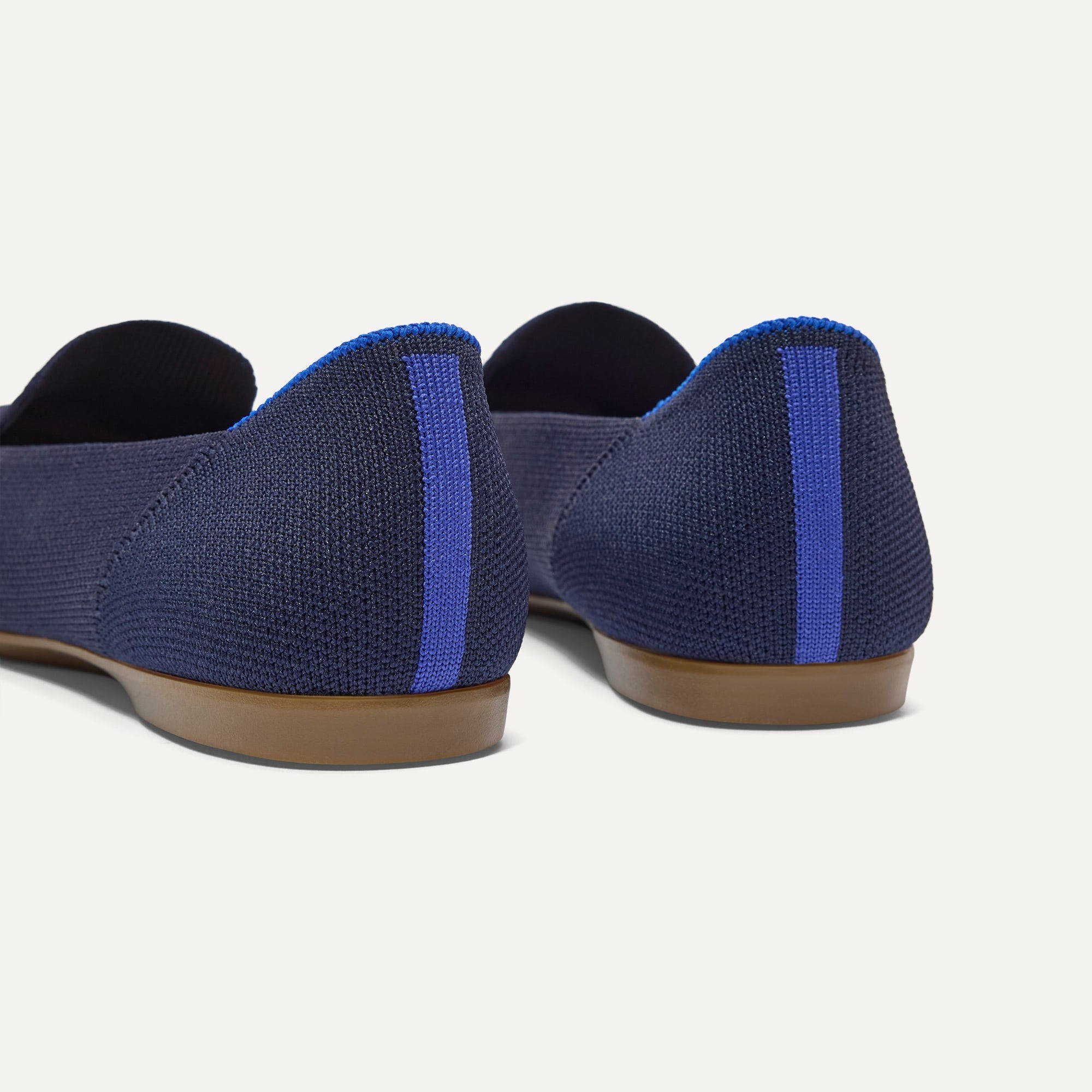 479_DailyLoafer_Navy_Heel_5445.jpg
