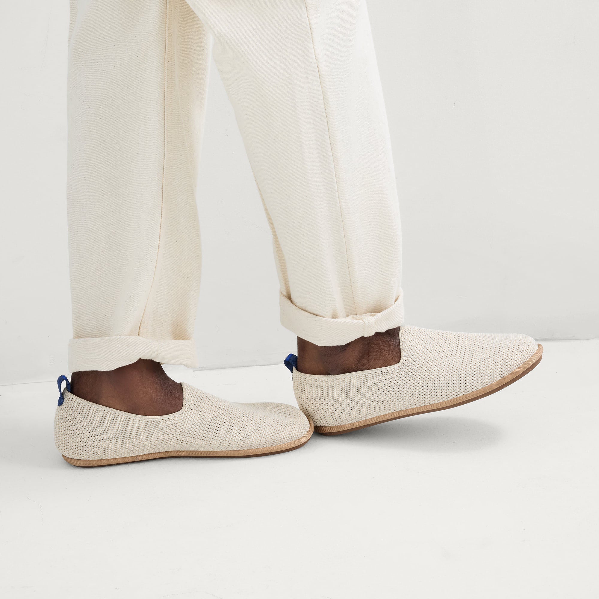 487_Men_sCruiserLoafer_Pebble_OnFigure_v0593_pdp.jpg