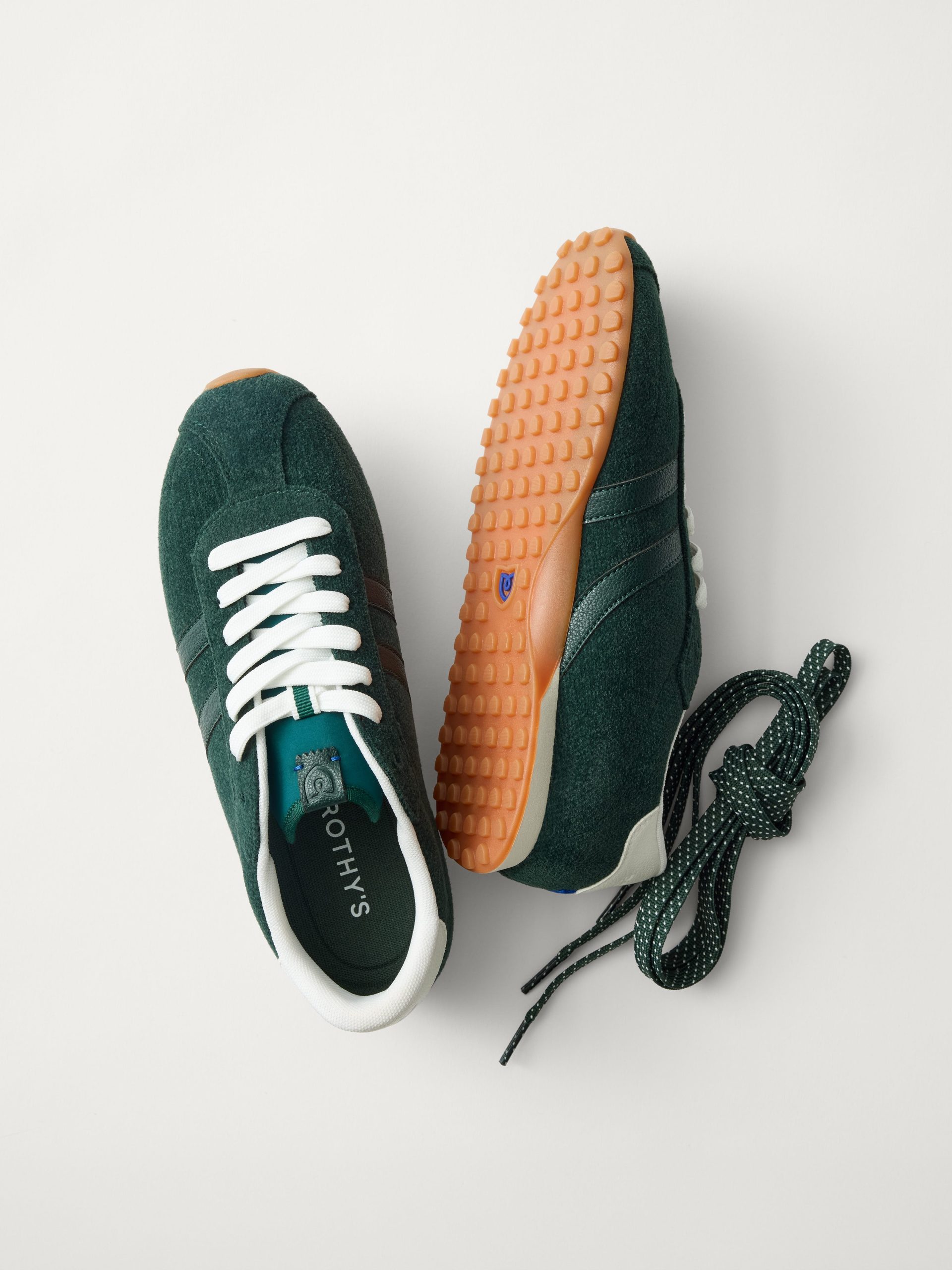 521_ReVelvetRunner_ReVelvetEvergreenStripe_PrimaryOverhead_5234_shop_bd03553c-5451-42b2-ac55-1f68dd2b1d0a.jpg