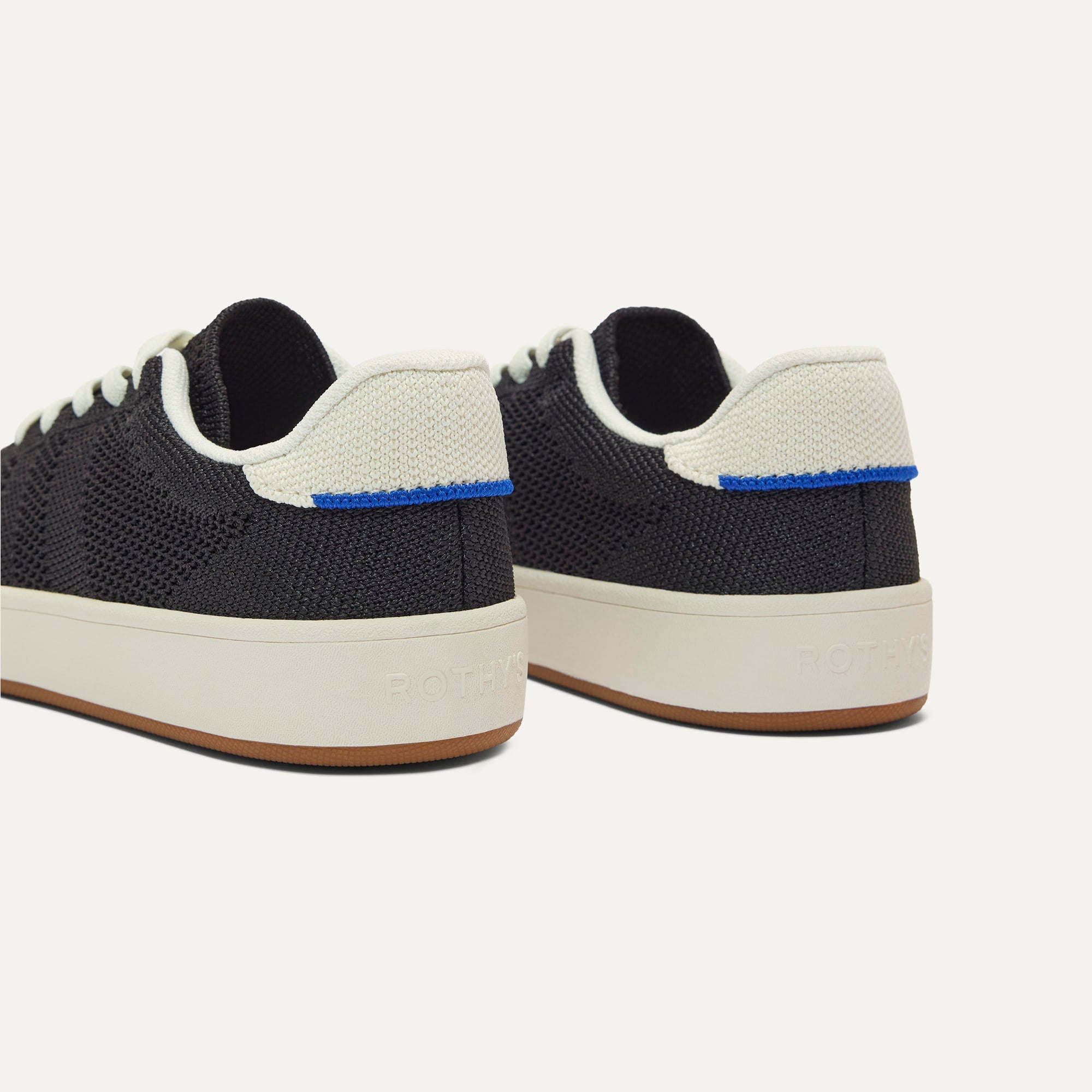 527_TheKidsStretchSneaker_Zoom_Heel_5467.jpg