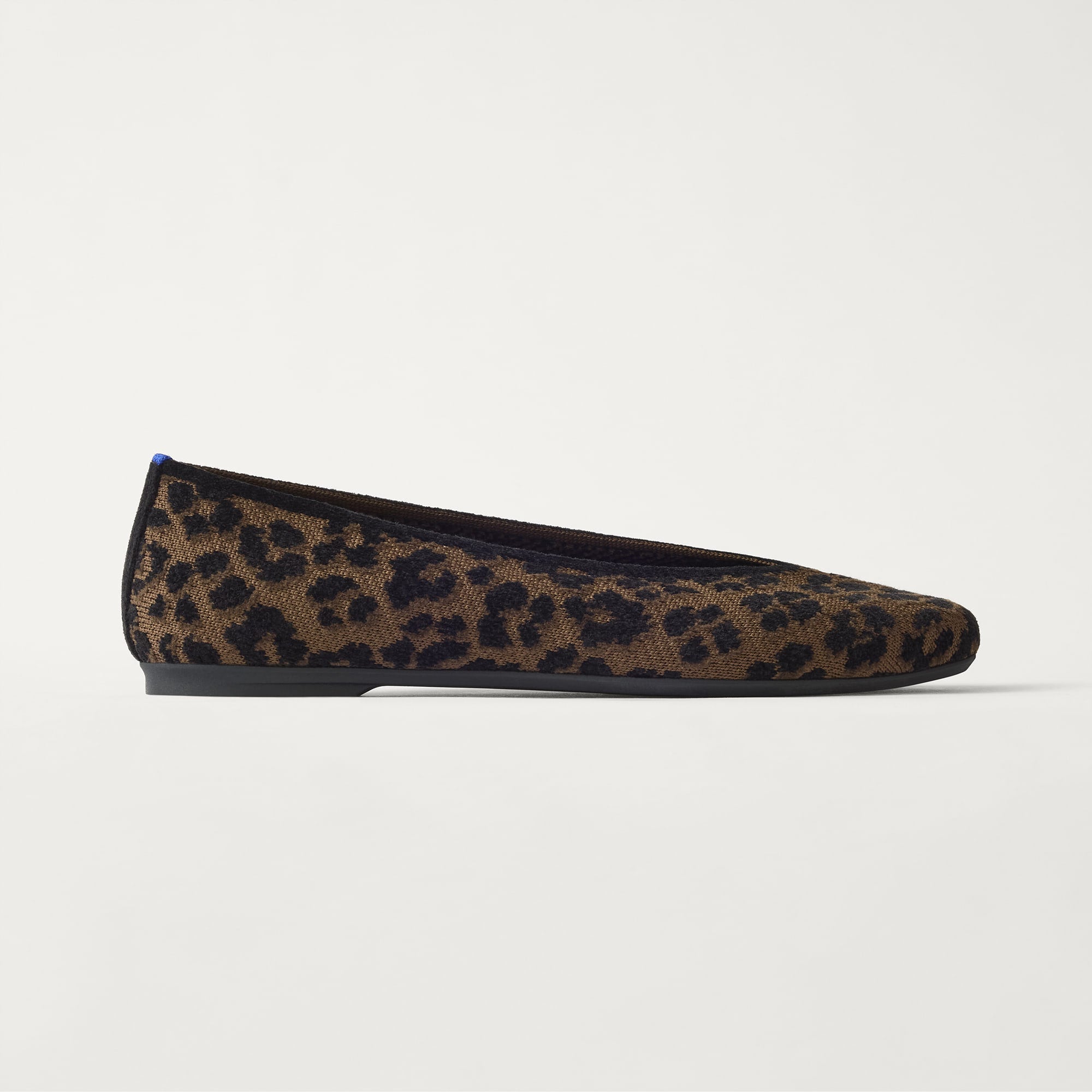 528_ReVelvetMaxSquareBallerina_RevelvetSpottedCat_Side_6565.jpg